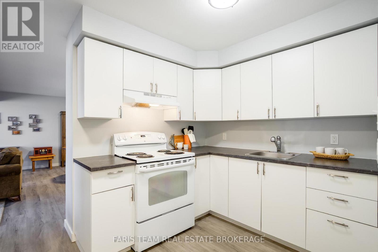 52 OLD SCOTIA PLACE - 25