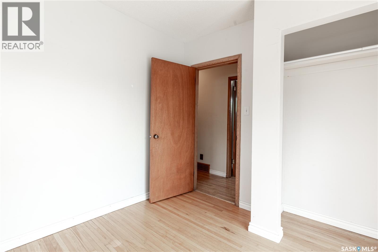 3815 Van horne AVENUE - 19