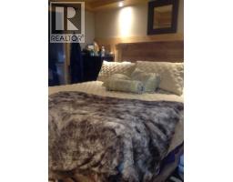 710 3 Avenue, Fox Creek, AB T0H1P0 Photo 10