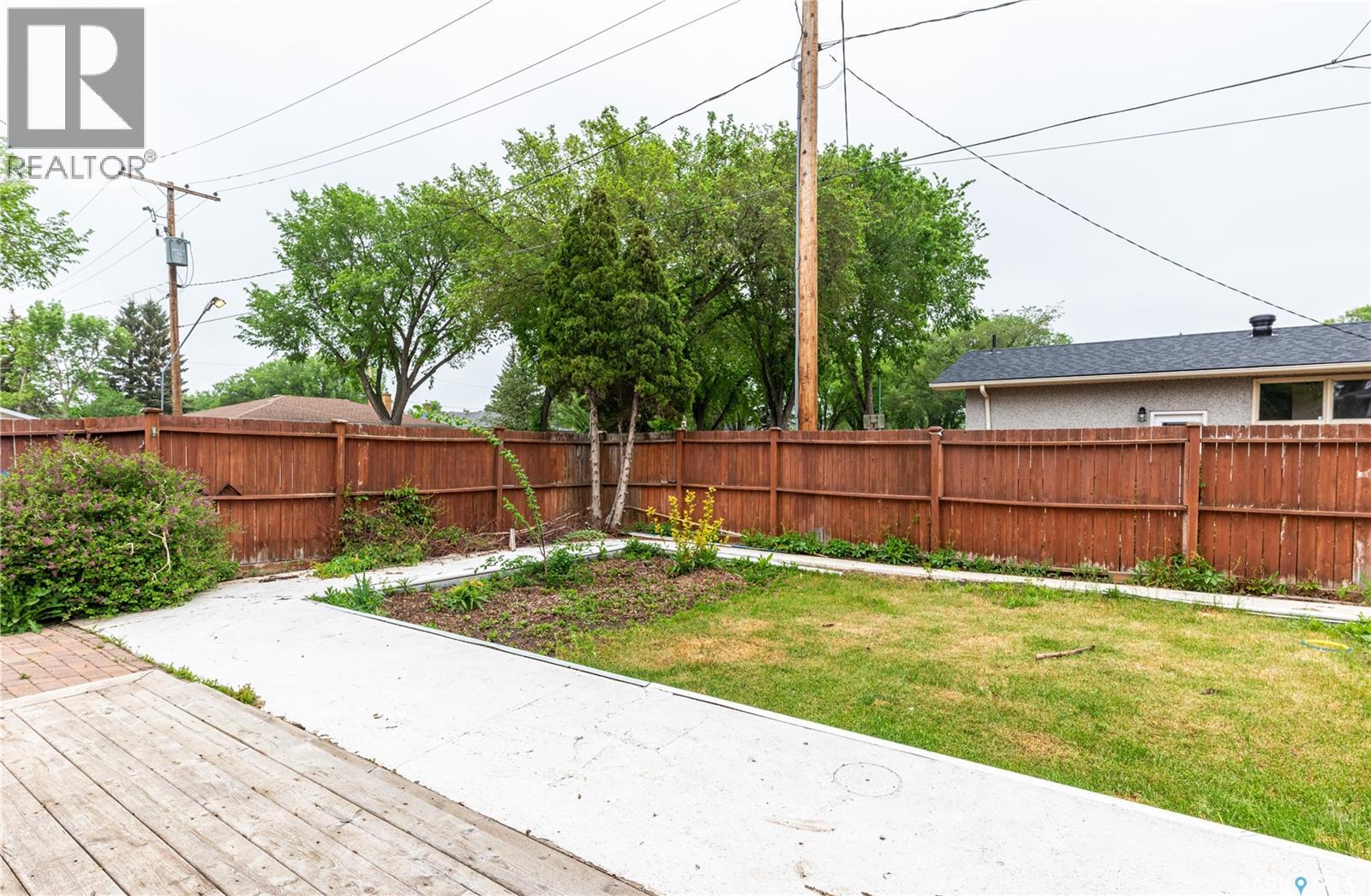 3815 Van horne AVENUE - 28