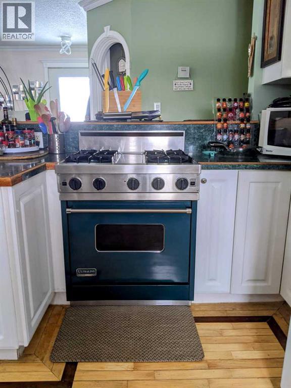 710 3 Avenue - 4