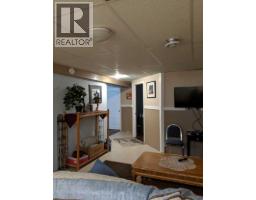 710 3 Avenue, Fox Creek, AB T0H1P0 Photo 12