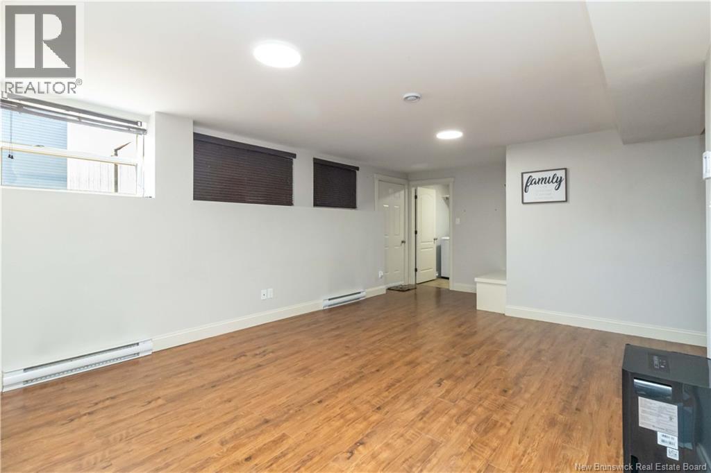 65 Raphael Street - 22