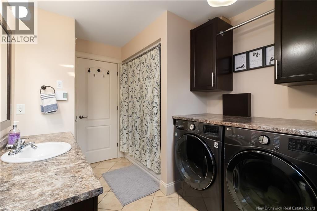 65 Raphael Street - 14