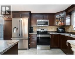 4pc Bathroom - 65 Raphael Street, Dieppe, NB E1A8S3 Photo 11
