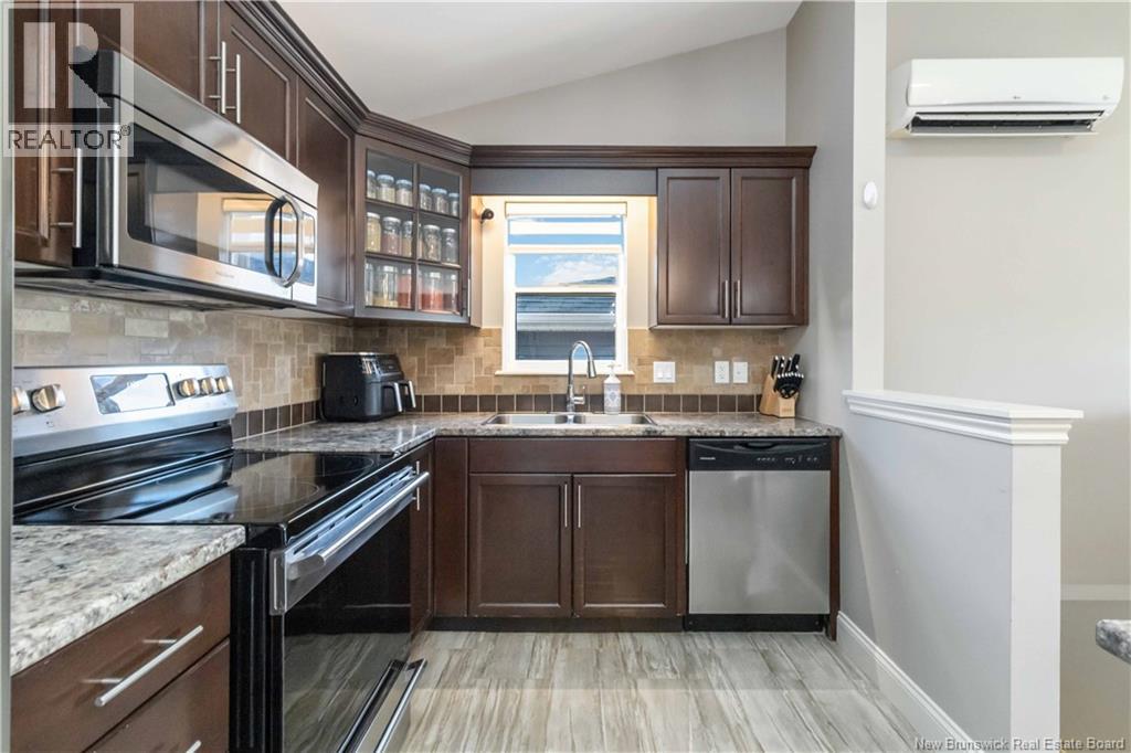 65 Raphael Street - 10