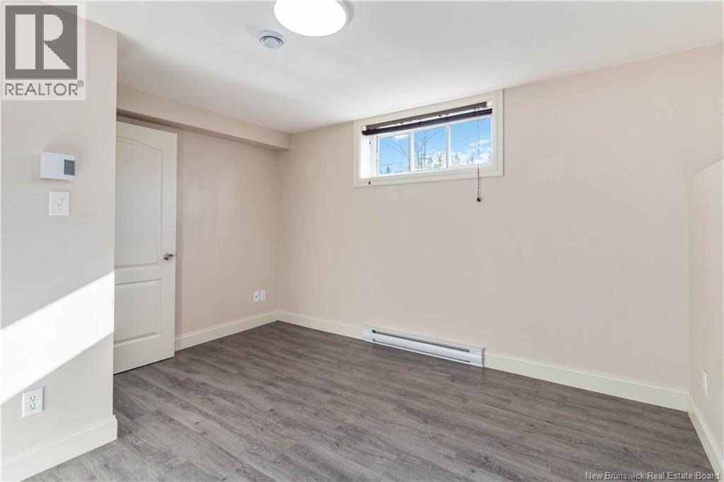 65 Raphael Street - 28