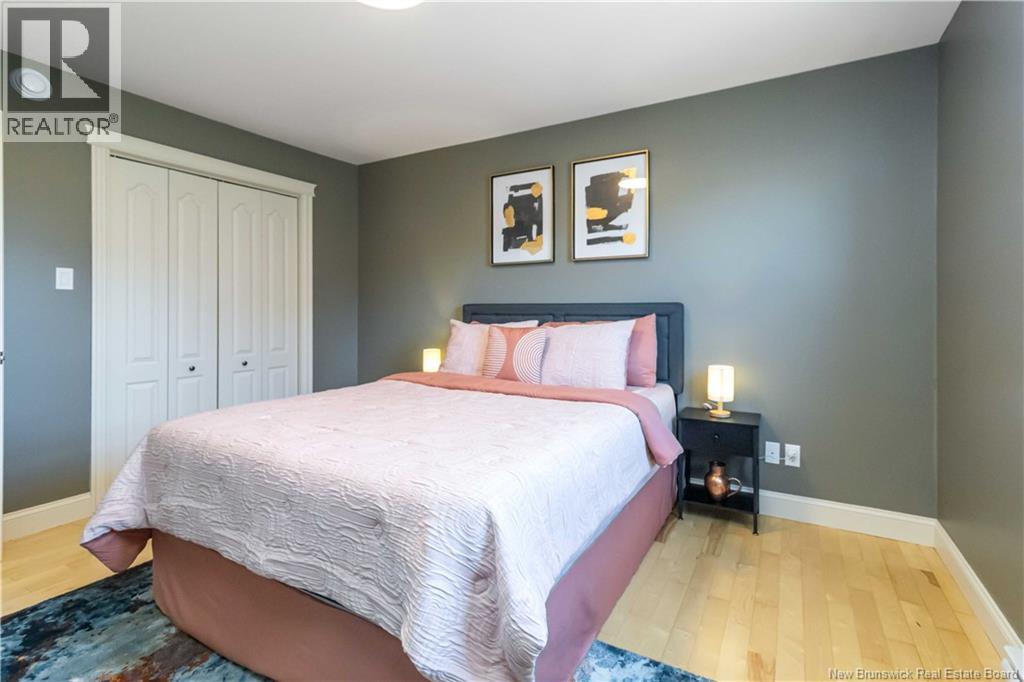 65 Raphael Street - 18