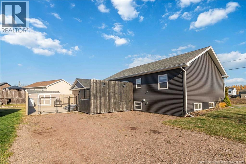 65 Raphael Street - 35