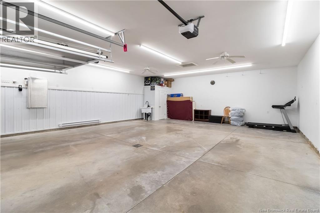 65 Raphael Street - 37