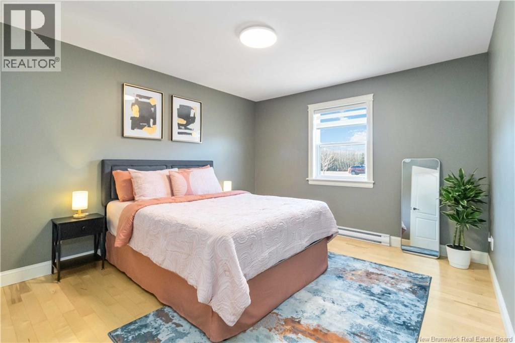 65 Raphael Street - 17