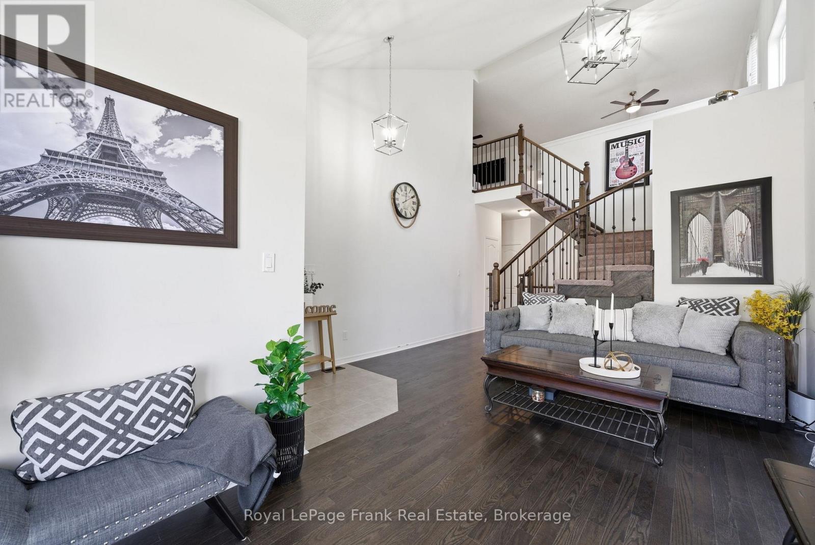 56 DEACON CRESCENT - 10