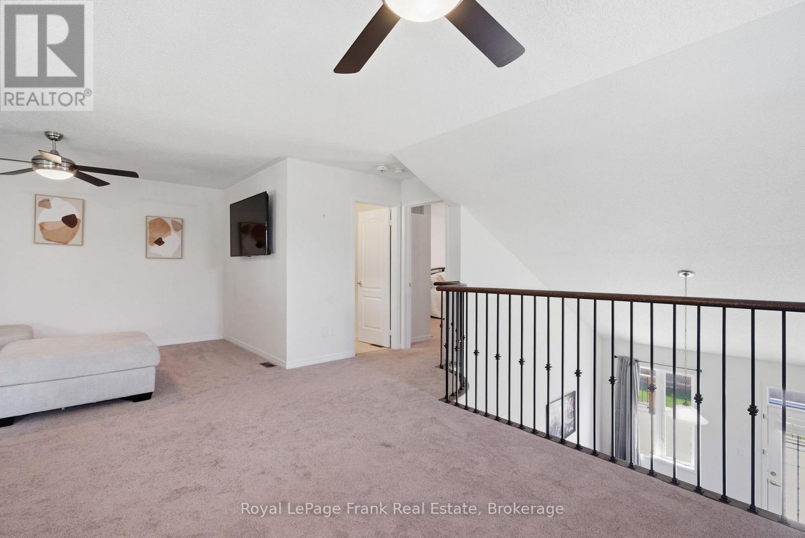 56 DEACON CRESCENT - 26