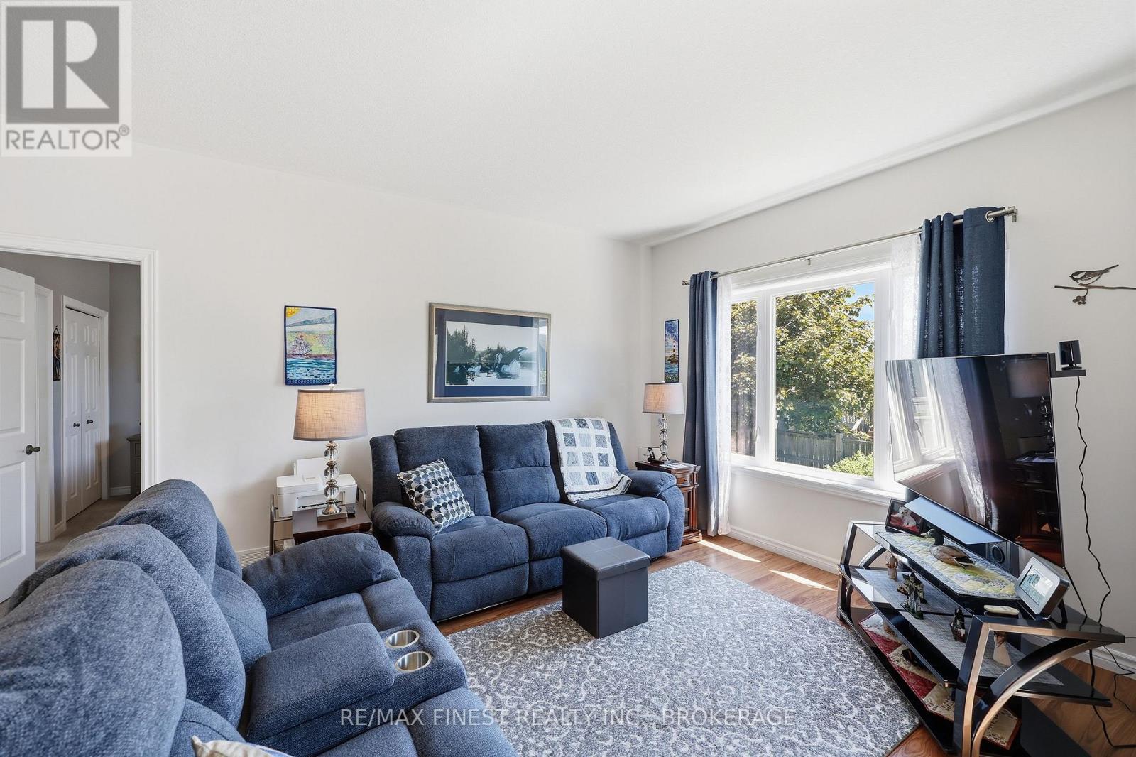 123 CONNELL DRIVE - 11