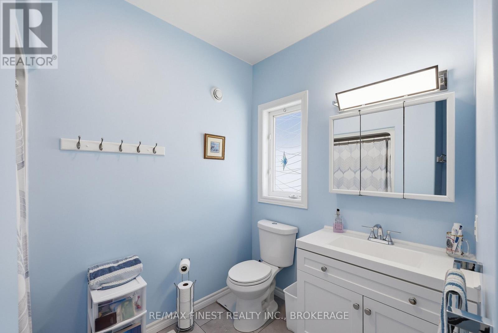 123 CONNELL DRIVE - 19