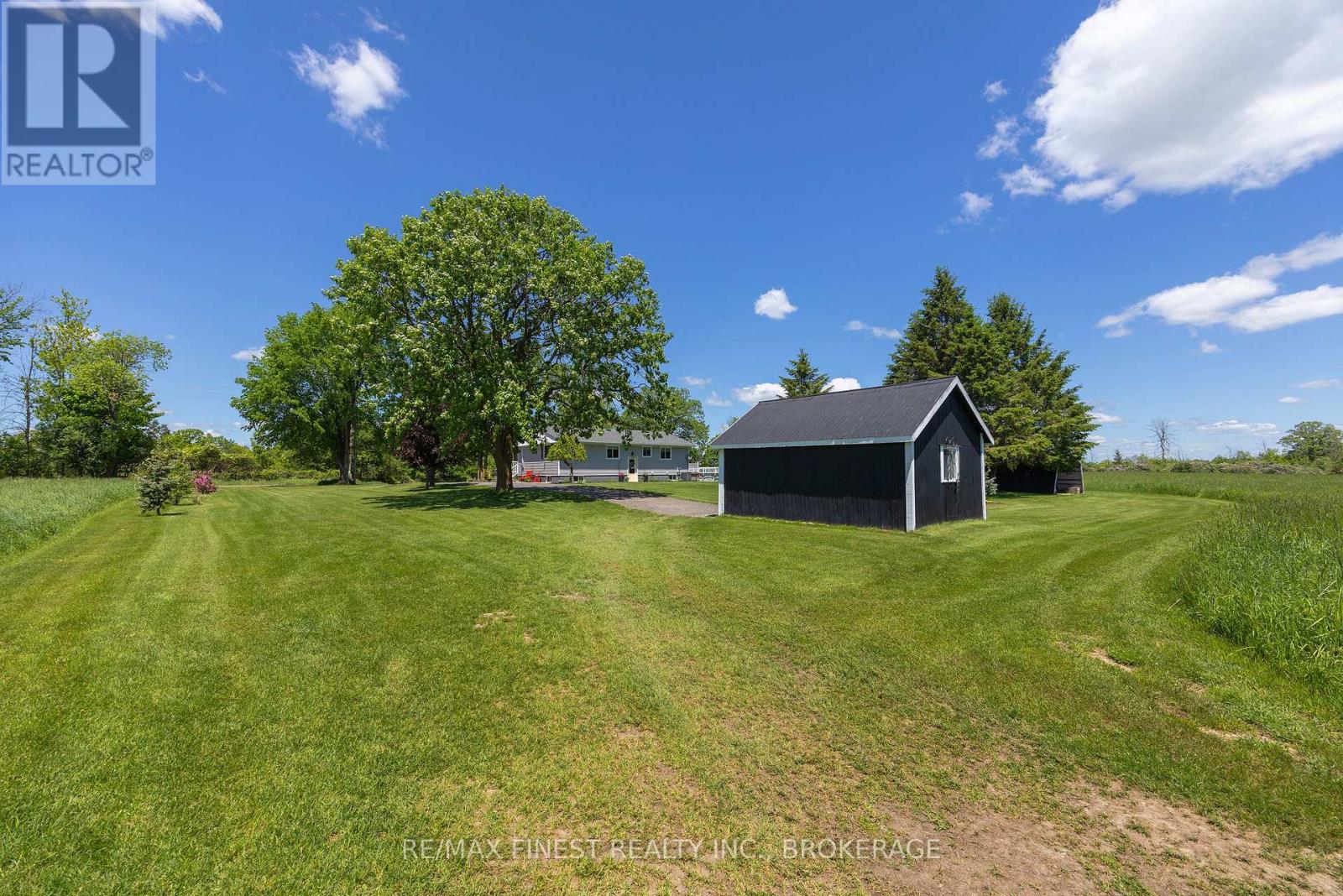 598 PETWORTH ROAD - 41