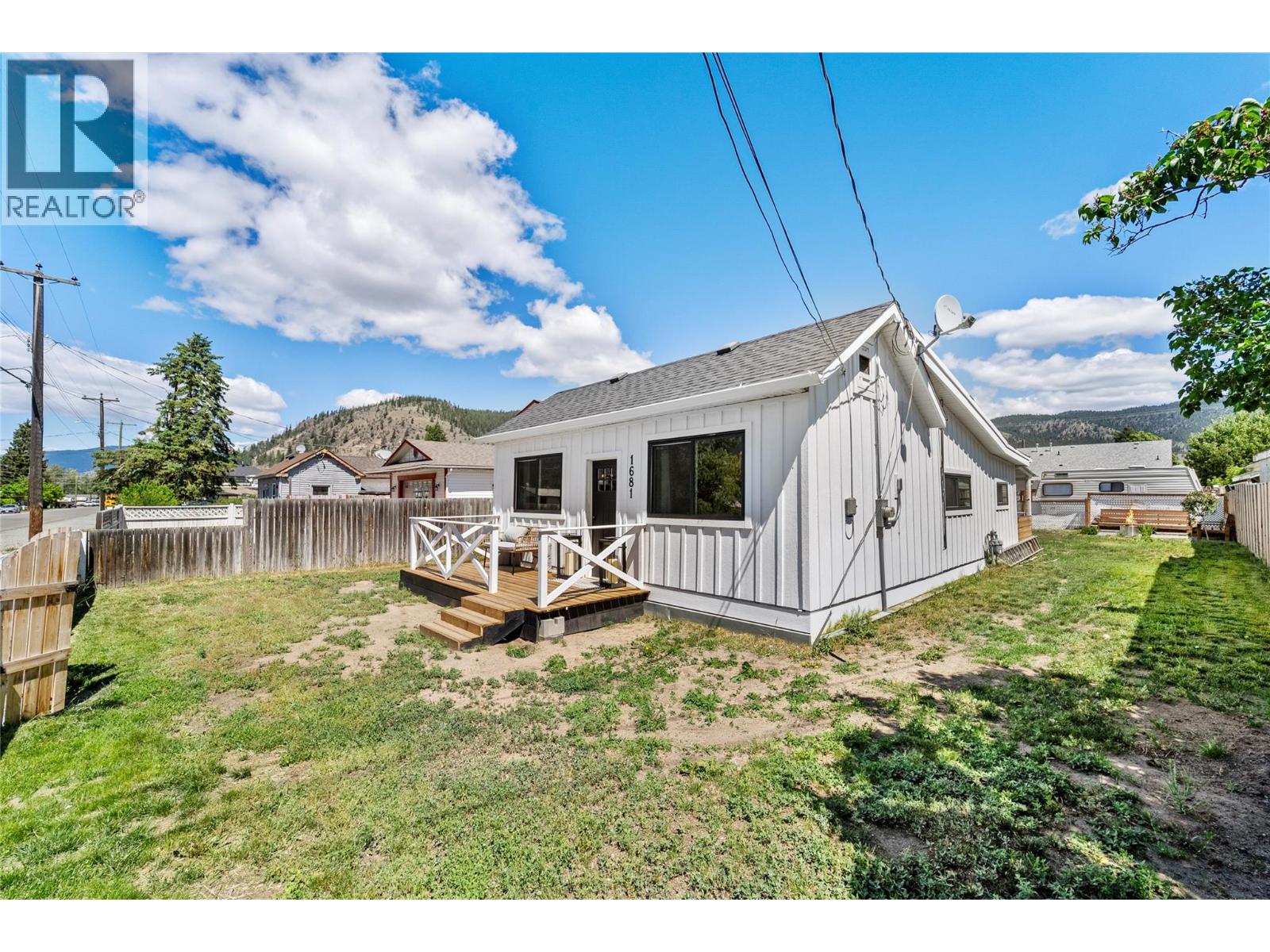 1681 Canford Avenue - 24