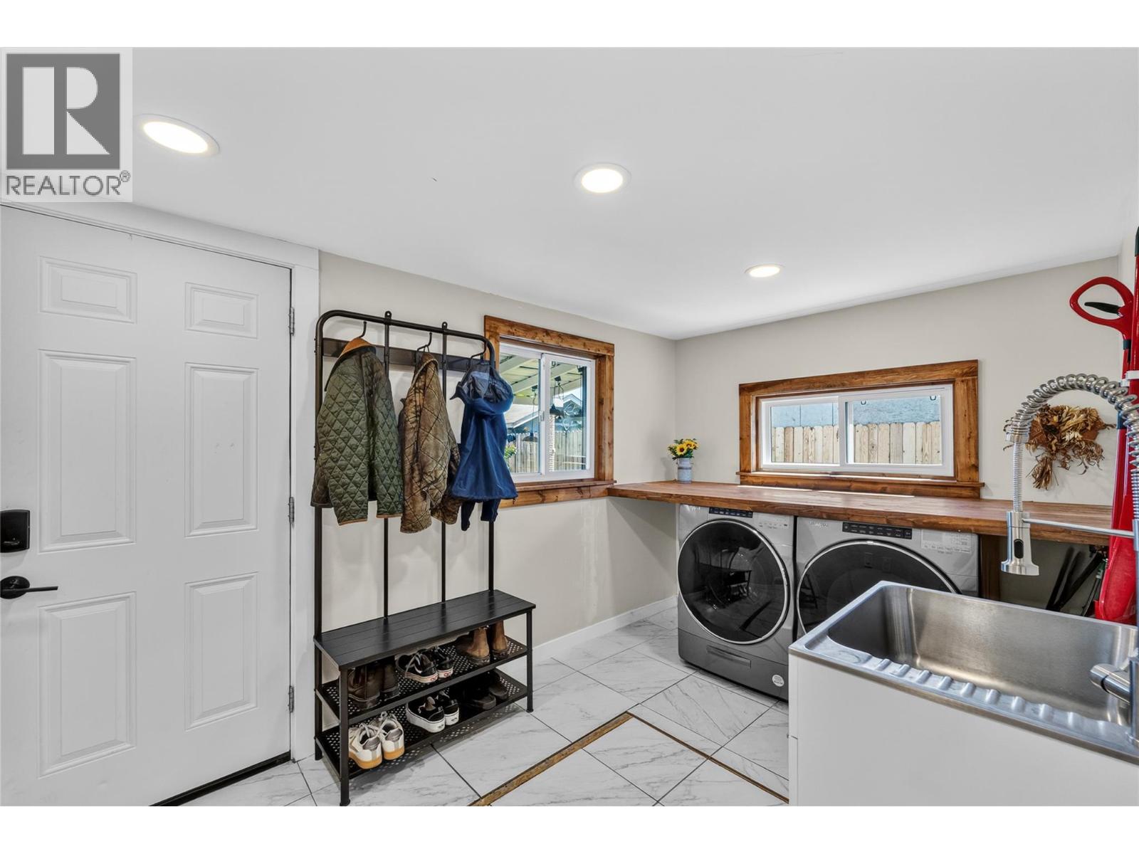 1681 Canford Avenue - 20