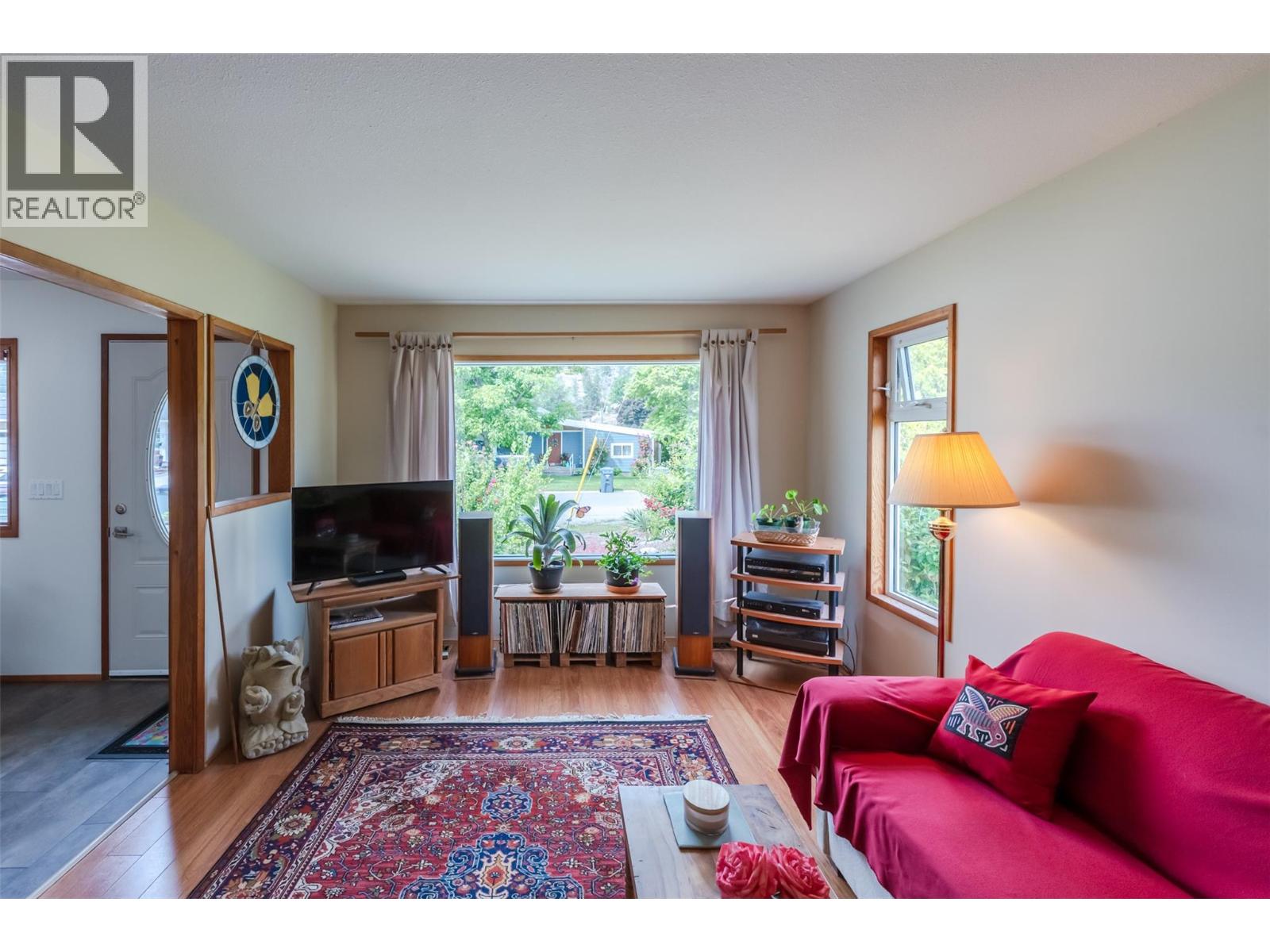 11819 Grant Avenue - 3