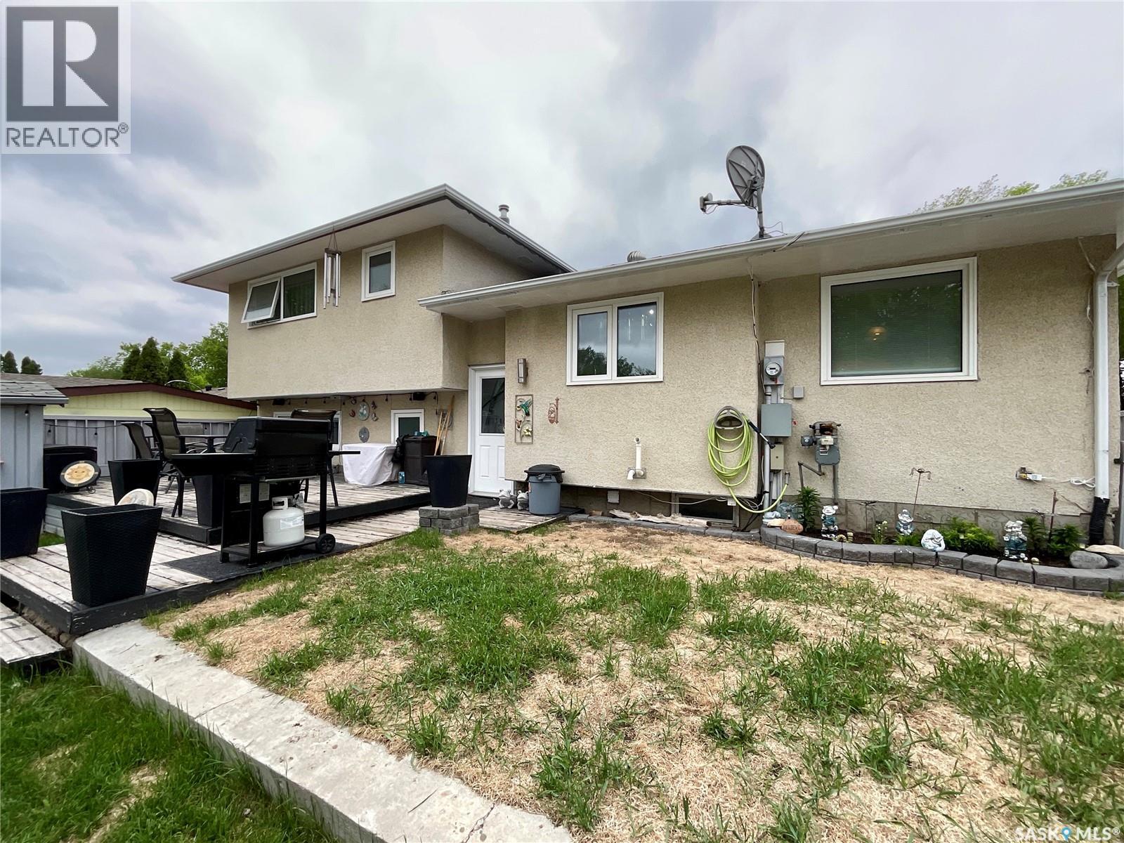 255 Litzenberger CRESCENT - 53