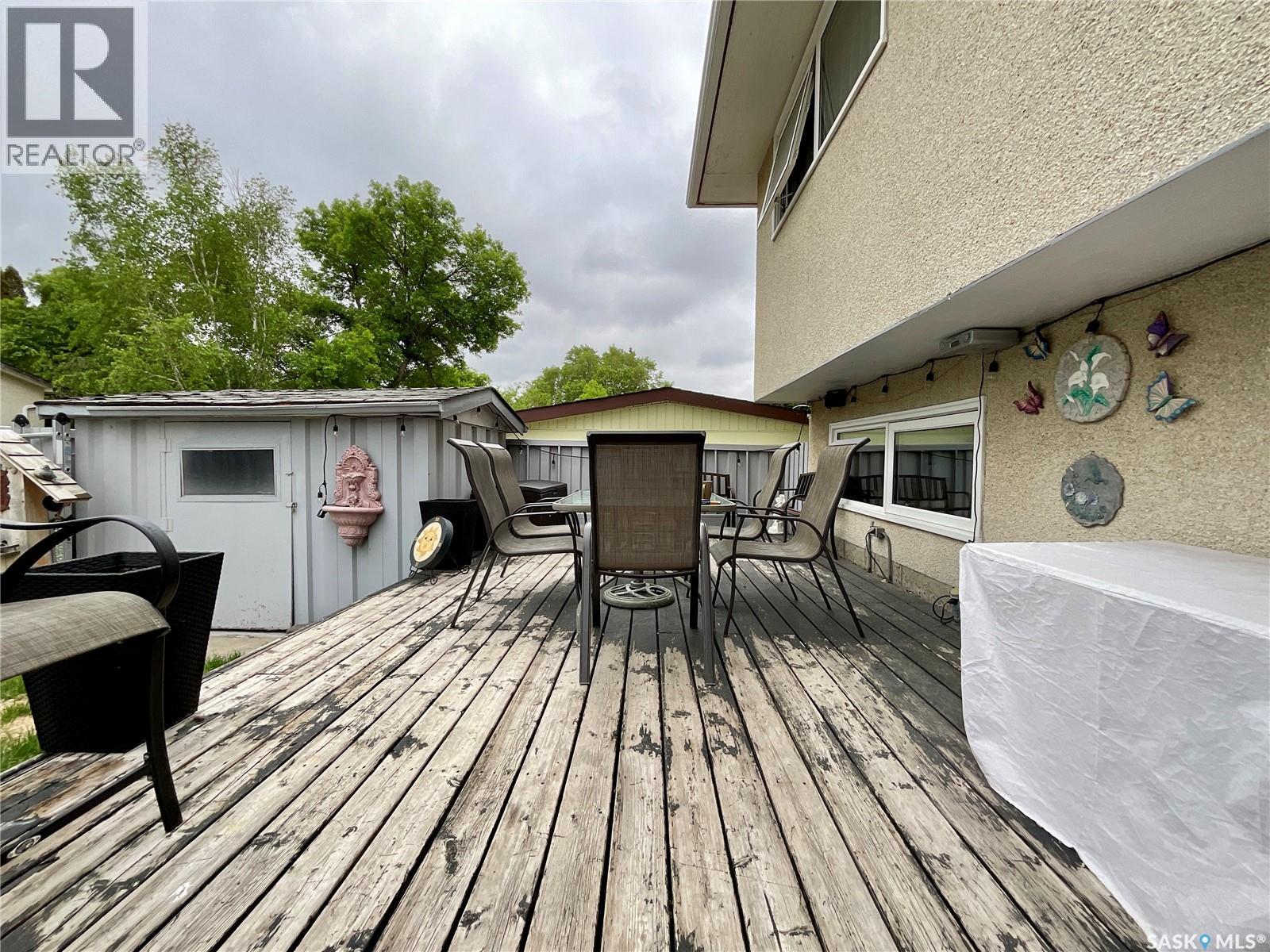 255 Litzenberger CRESCENT - 56