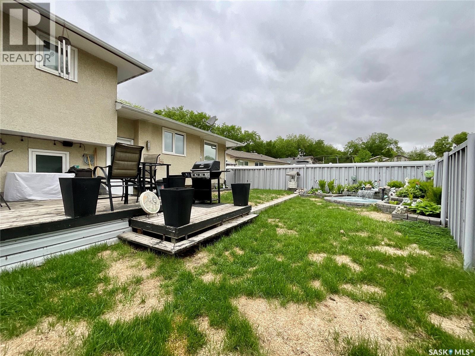 255 Litzenberger CRESCENT - 58