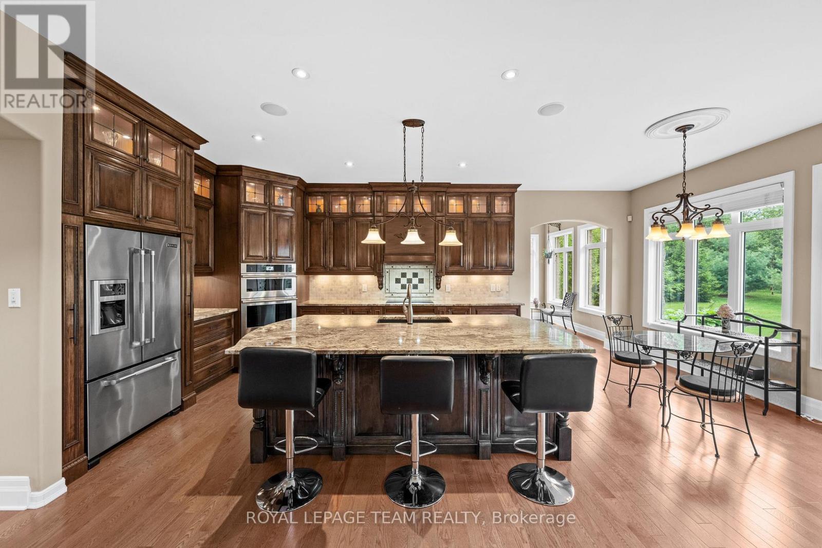6152 KNIGHTS DRIVE - 11