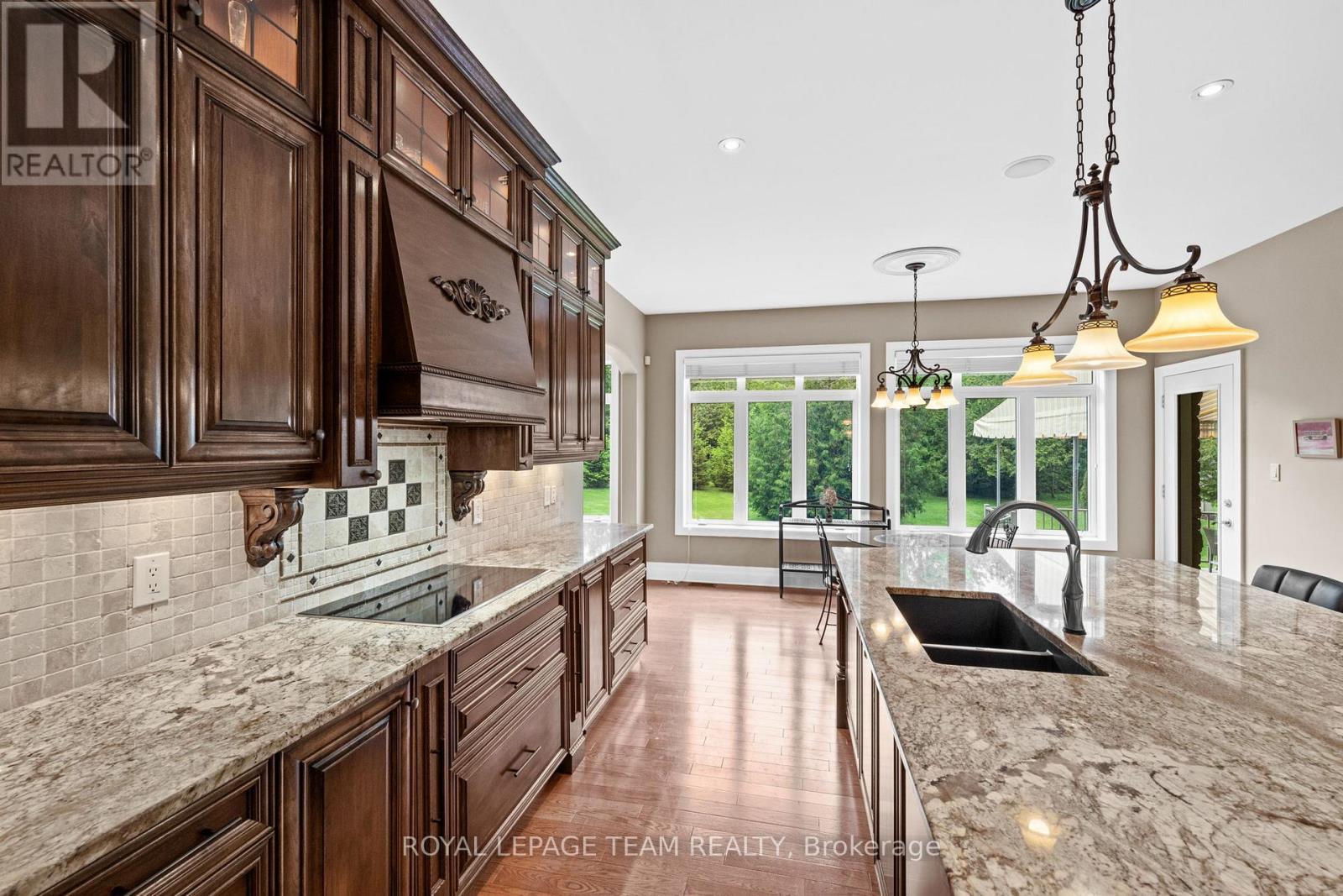 6152 KNIGHTS DRIVE - 13