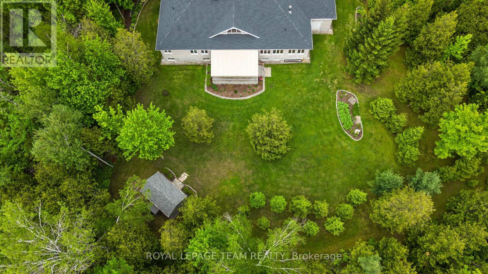 6152 KNIGHTS DRIVE - 44