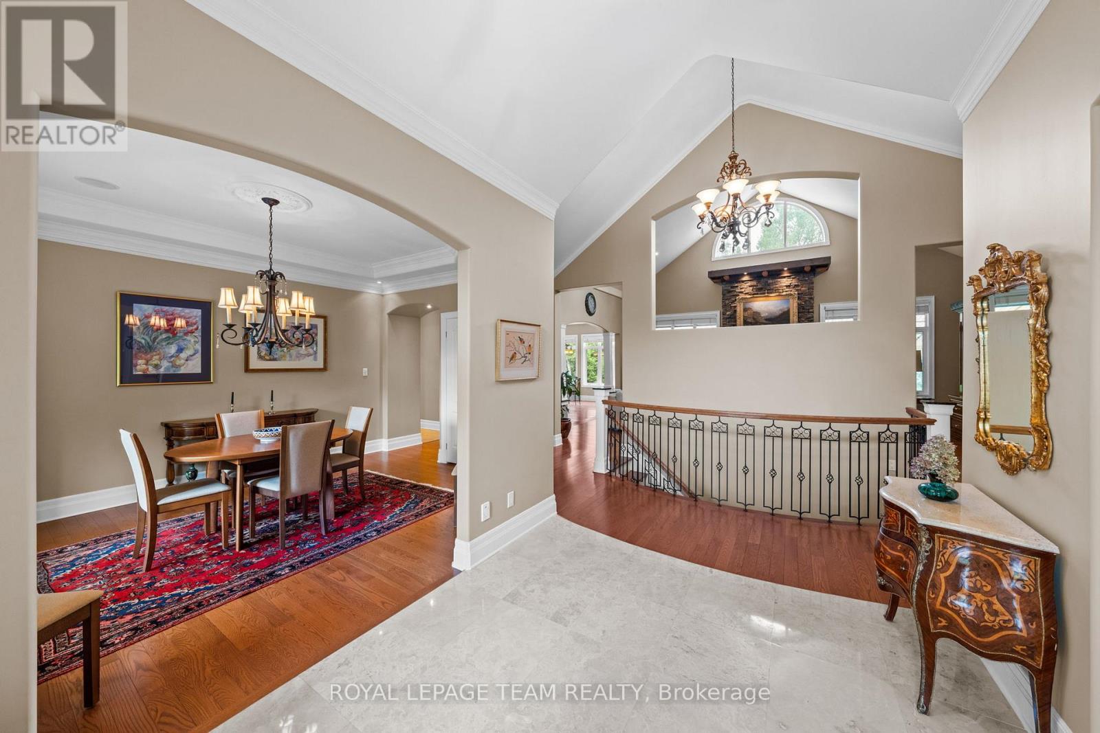 6152 KNIGHTS DRIVE - 7