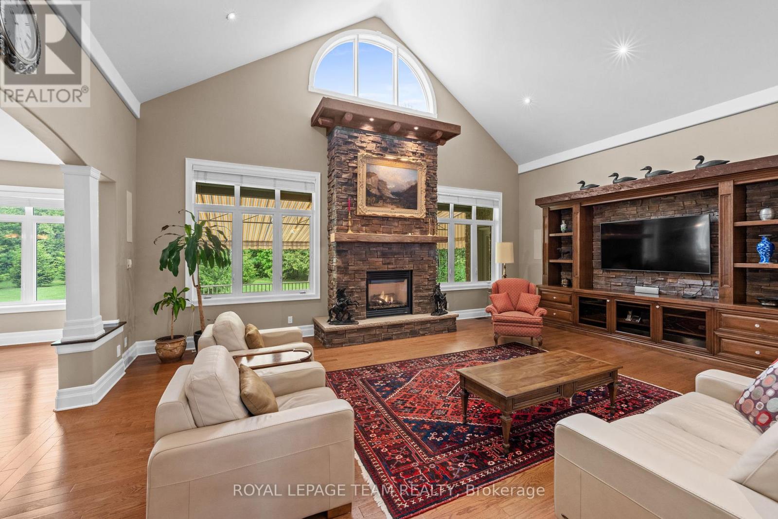 6152 KNIGHTS DRIVE - 8