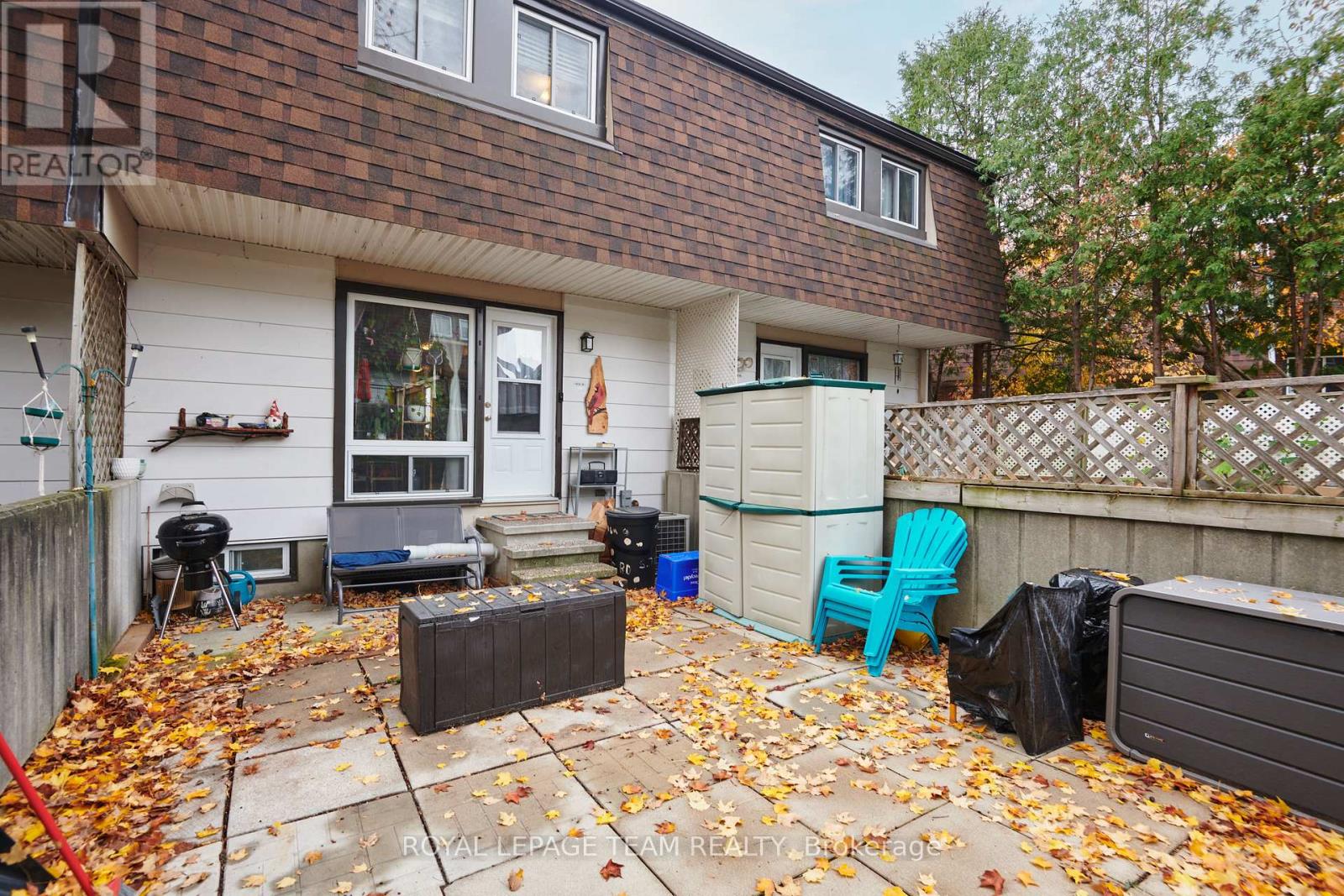 #B 902 ELMSMERE ROAD - 21