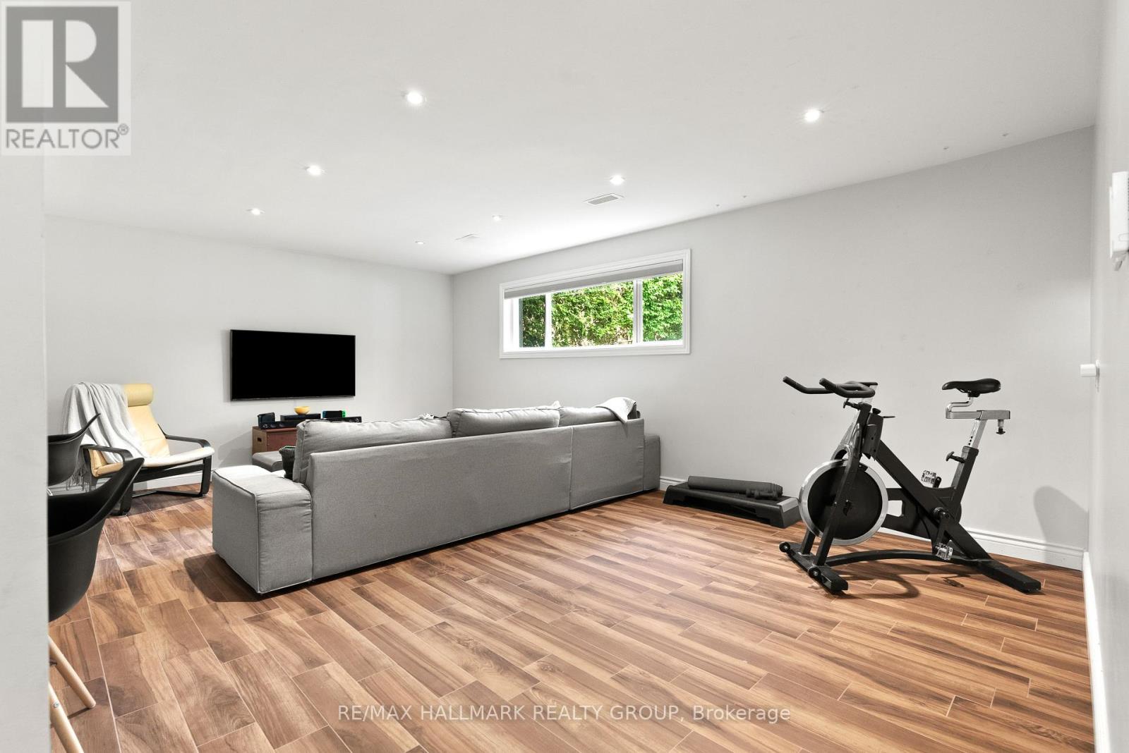 767 ADAMS AVENUE - 27