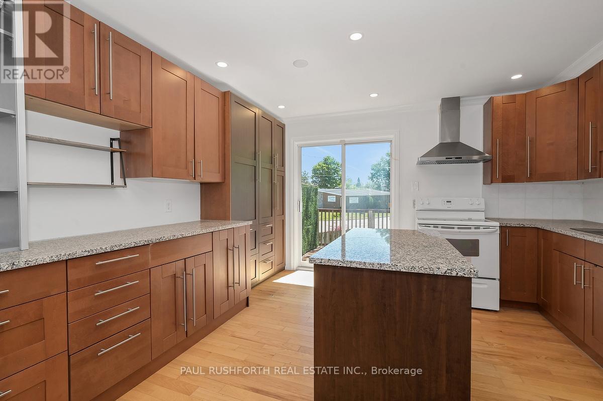 #18 2828 RICHMOND ROAD - 15