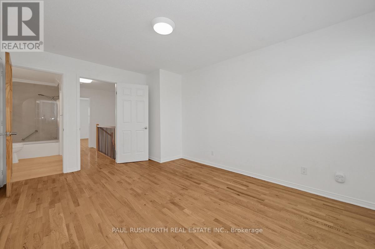 #18 2828 RICHMOND ROAD - 19