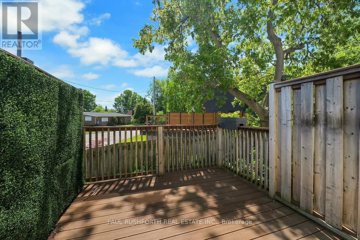 #18 2828 RICHMOND ROAD - 27