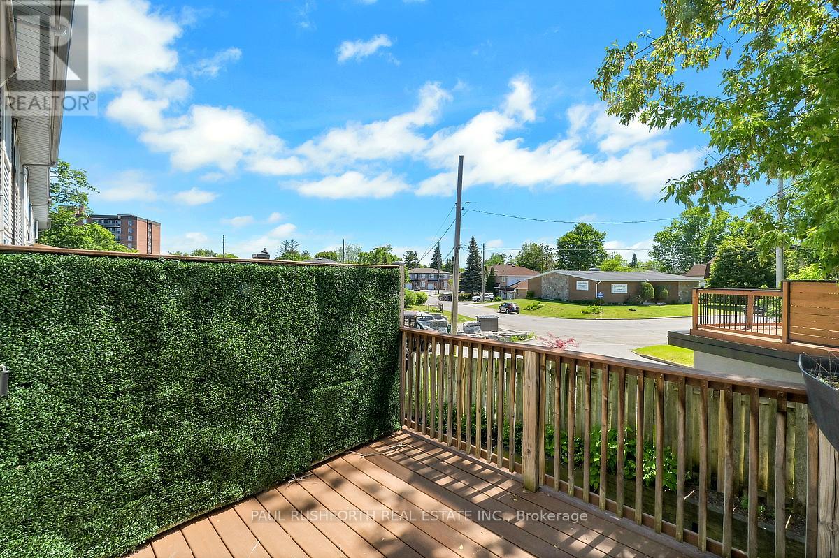 #18 2828 RICHMOND ROAD - 28