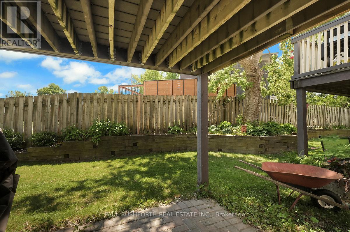 #18 2828 RICHMOND ROAD - 30