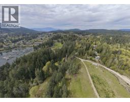 2 Churchill Road, Salt Spring Island, BC V8K2R3 Photo 14