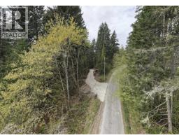 2 Churchill Road, Salt Spring Island, BC V8K2R3 Photo 9