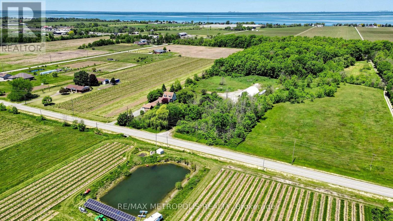 3949 GREENLANE ROAD - 34