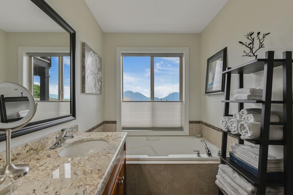 28 43540 ALAMEDA DRIVE, Chilliwack Mountain, Chilliwack