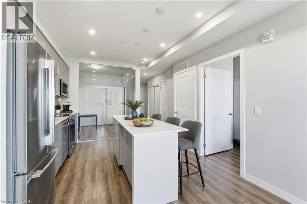 #609 15 QUEEN Street S - 7