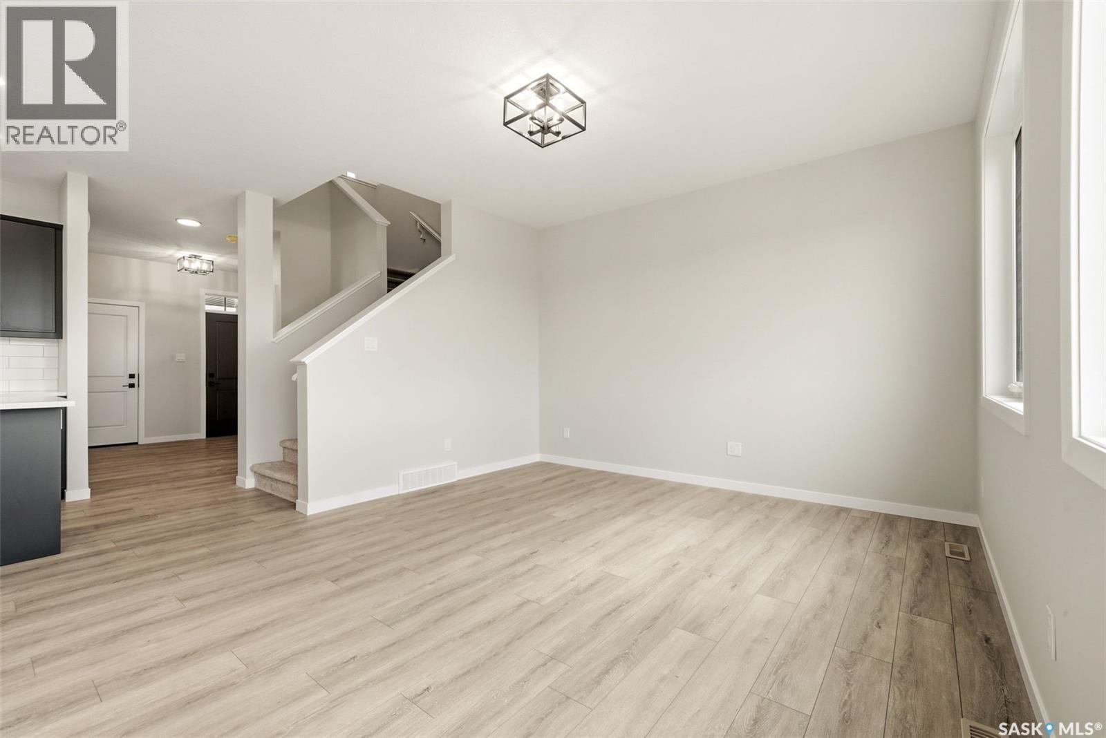 3252 Favel DRIVE - 12