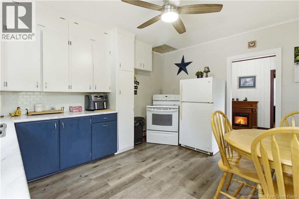 305 Pleasant Drive - 13
