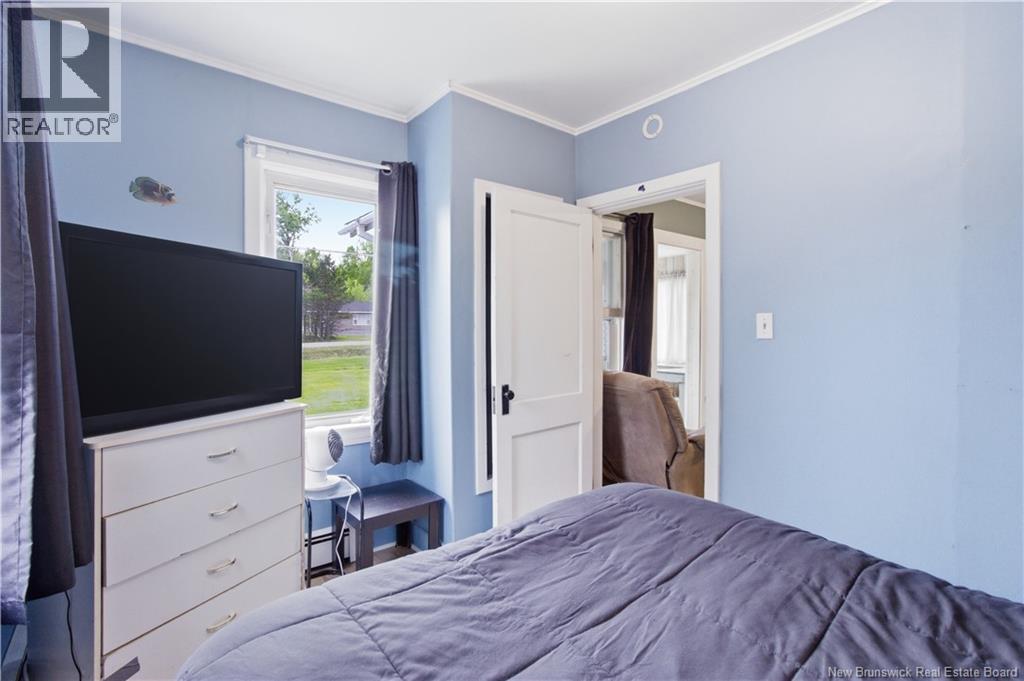 305 Pleasant Drive - 18