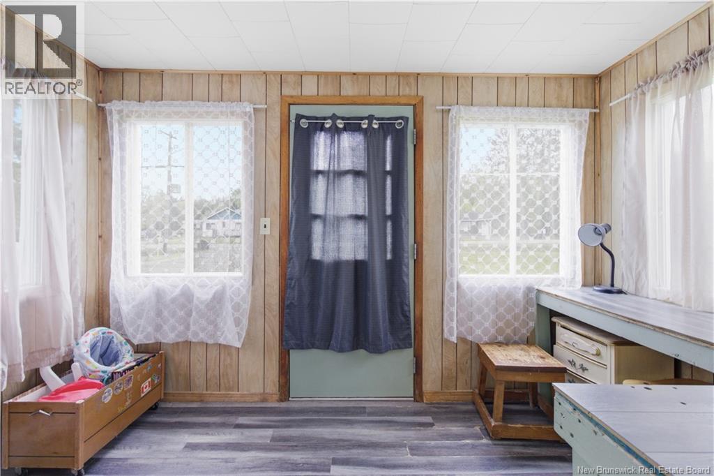 305 Pleasant Drive - 22