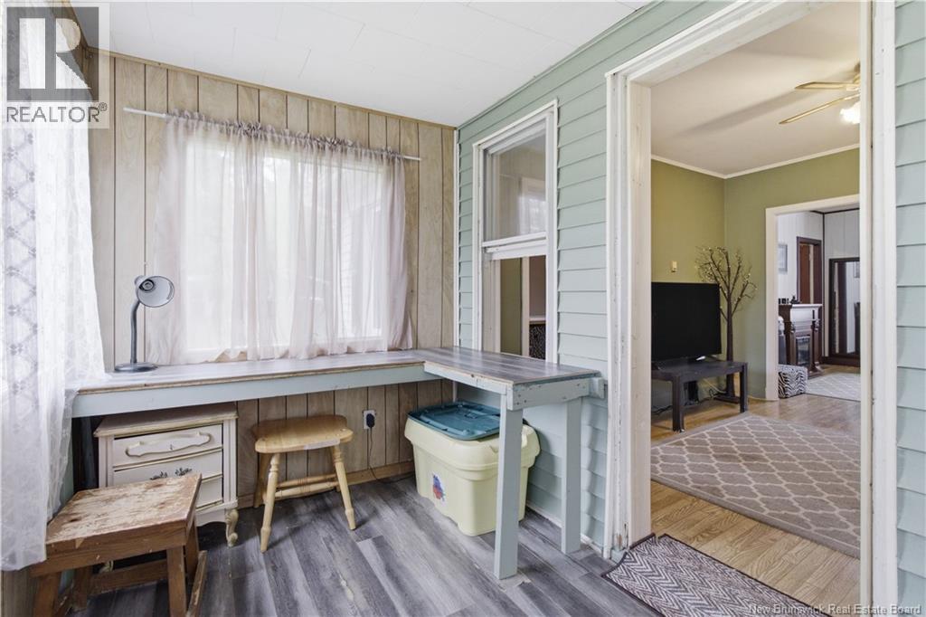 305 Pleasant Drive - 23