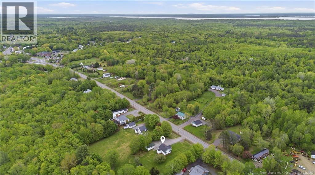 305 Pleasant Drive - 24