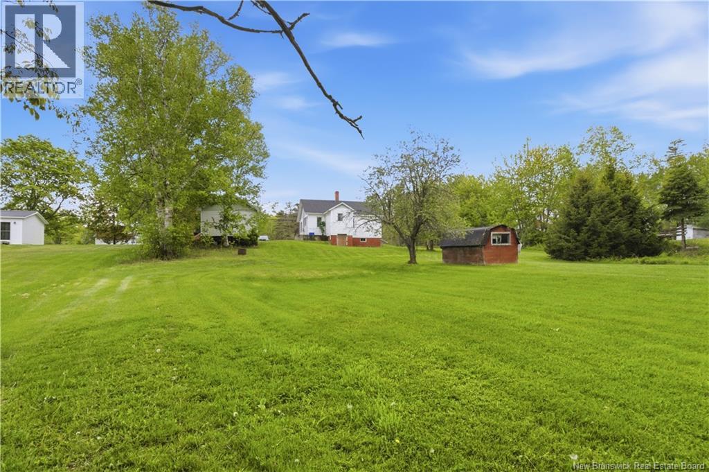 305 Pleasant Drive - 25